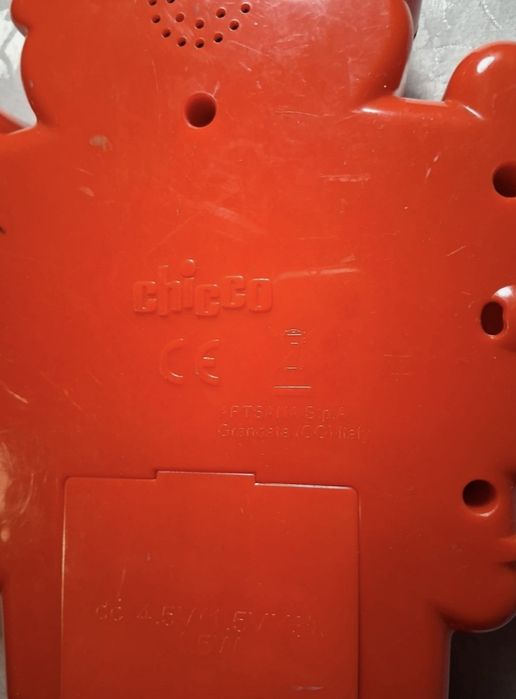 Pian luminos cu melodii Chicco