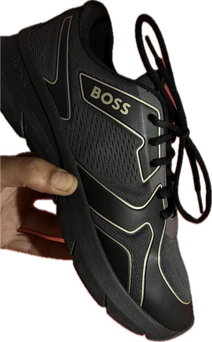 Мъжки обувки boss