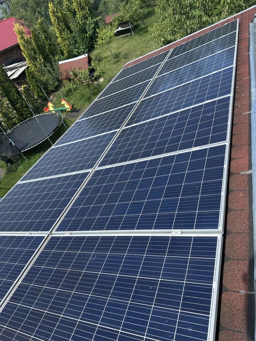 Acumulator victron energy si panou fotovoltaic axitec