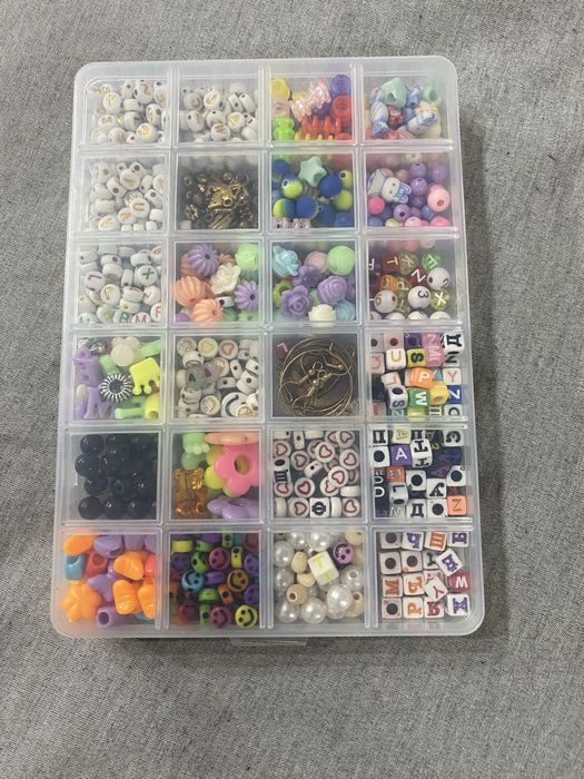 Продавам мъниста