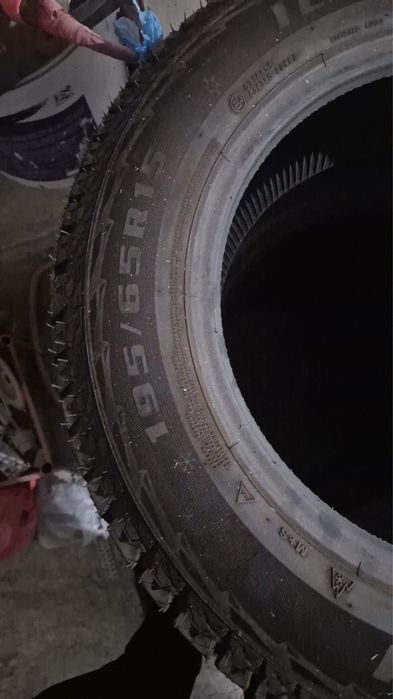 Продам зимние шины Kapsen