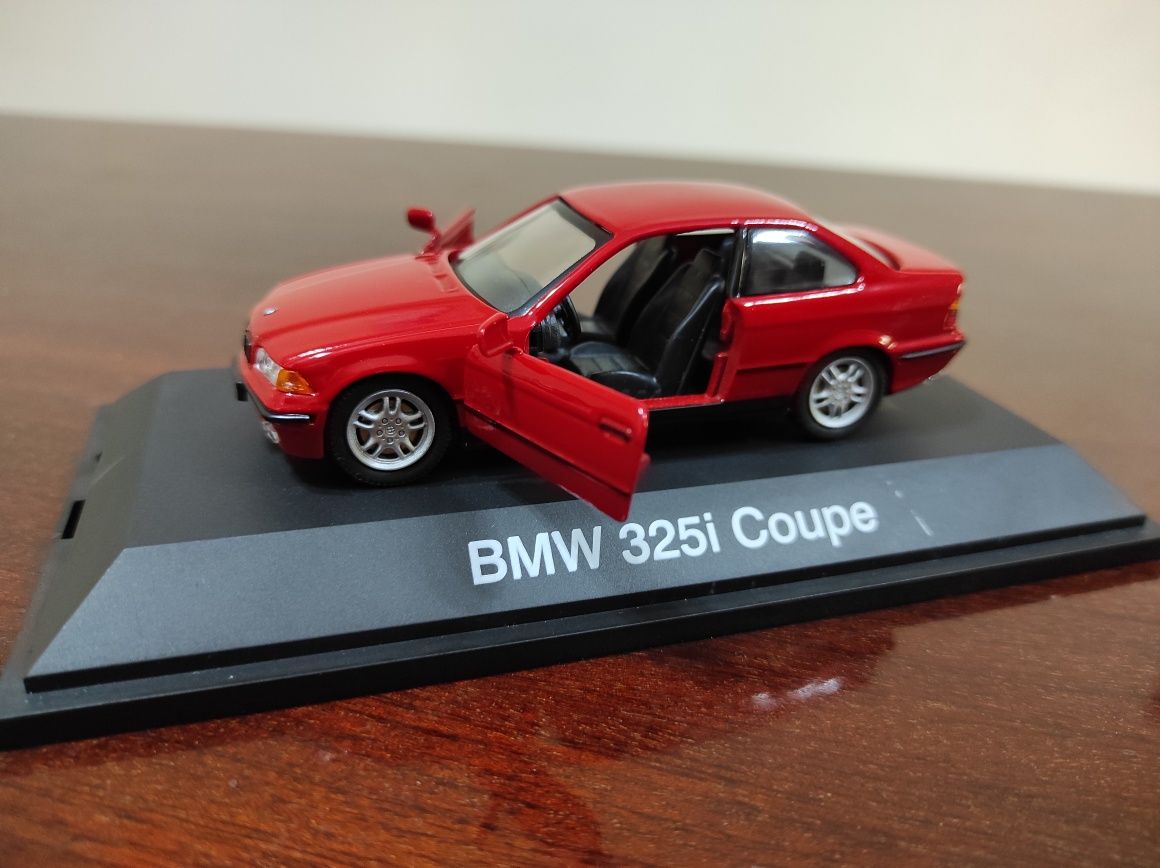 Machetă bmw E 36 Coupe, nouă în cutie.