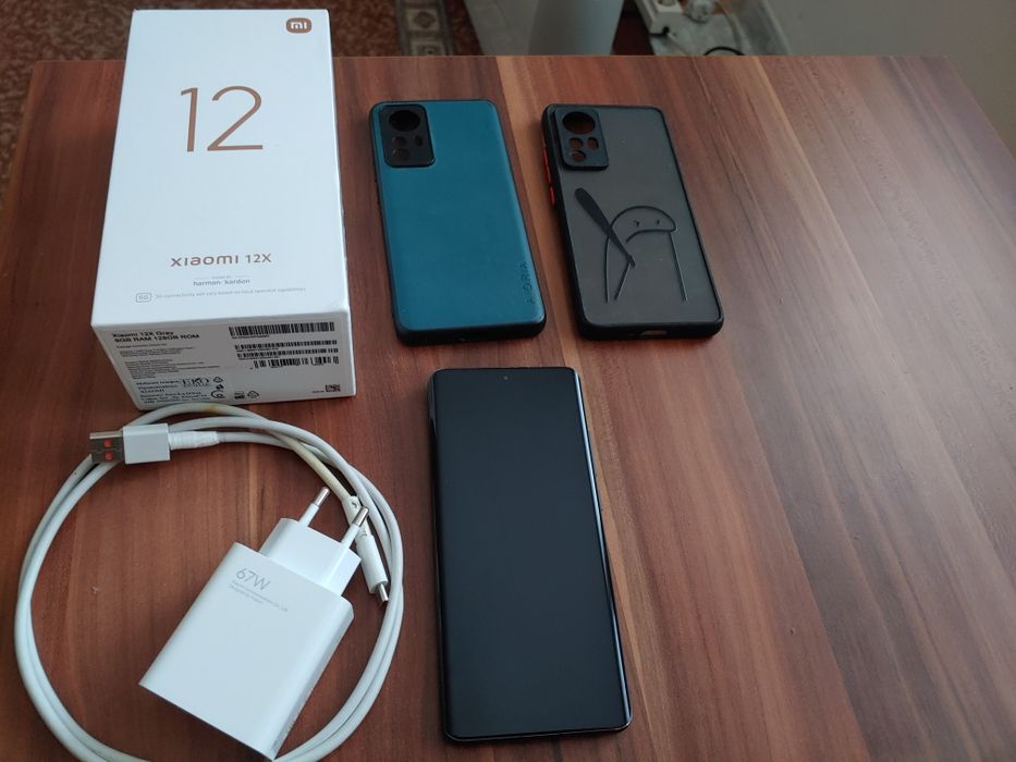 Xiaomi mi 12x комплект с два кейса