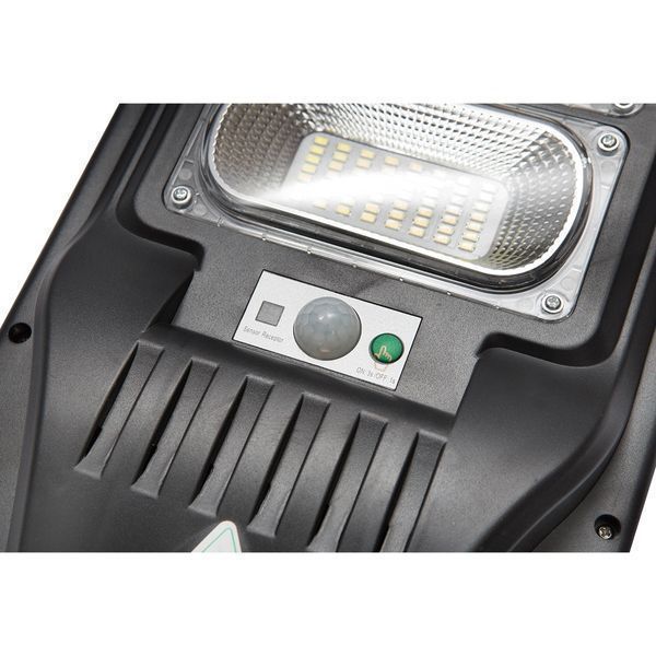 Соларна led лампа за улично осветление 150w, 6500k, ip65 студена светл
