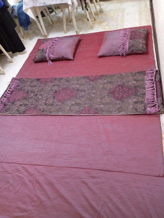 Комплект покрывало,подушки,шторы