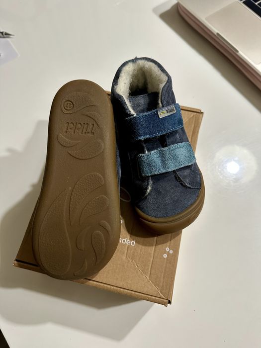 Tikki Barefoot copii