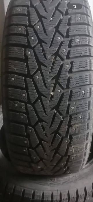 Резина новая r17 225/45