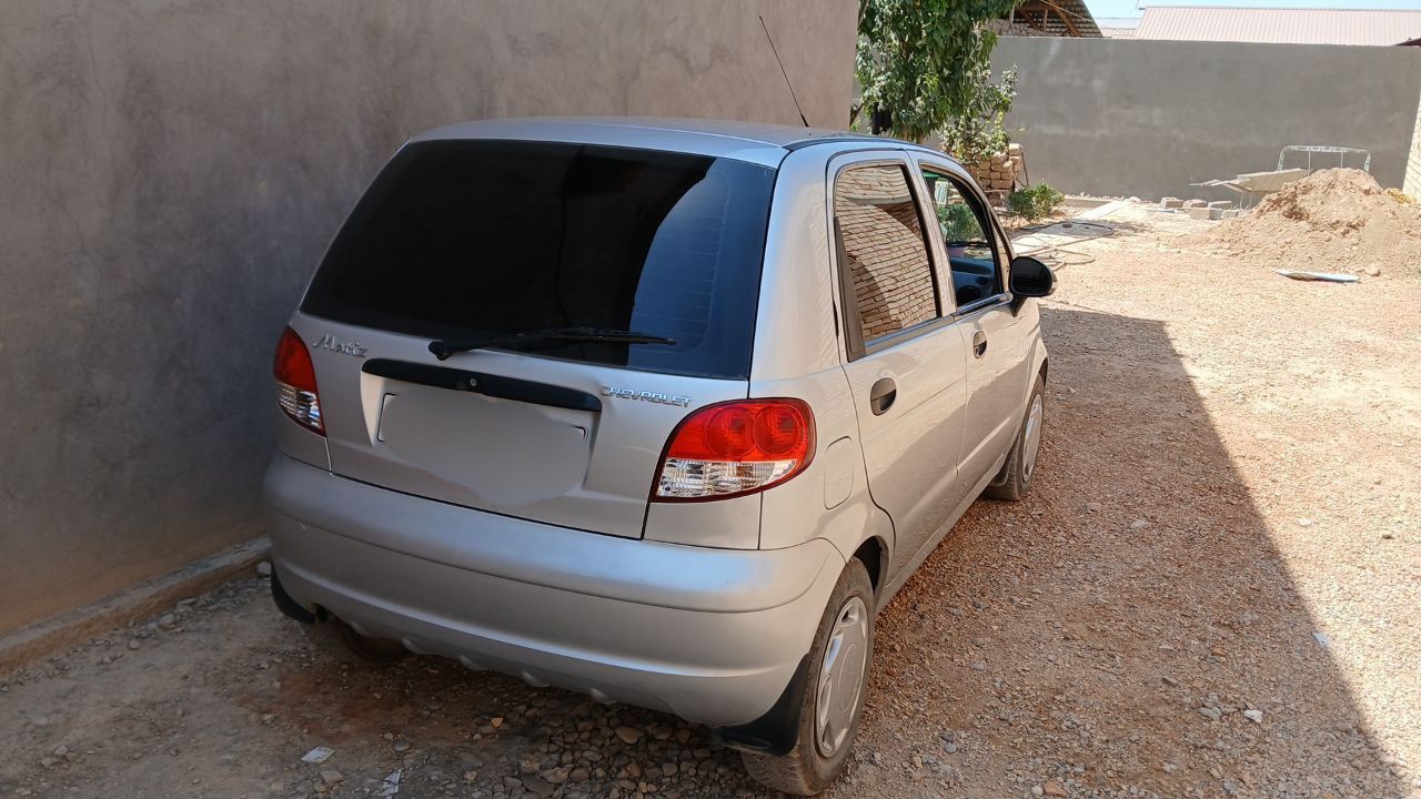 Matiz sotiladi xolati zor tozza