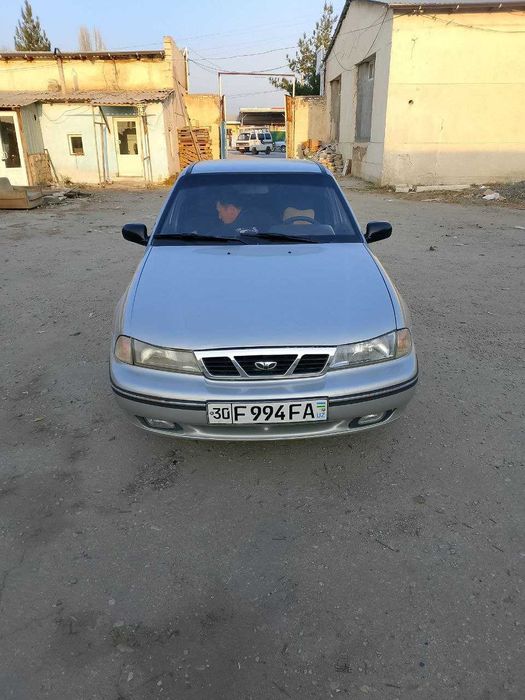 Срочна сотилади nexia 1