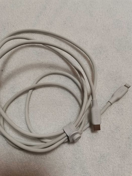 Iphone 12 Pro бял