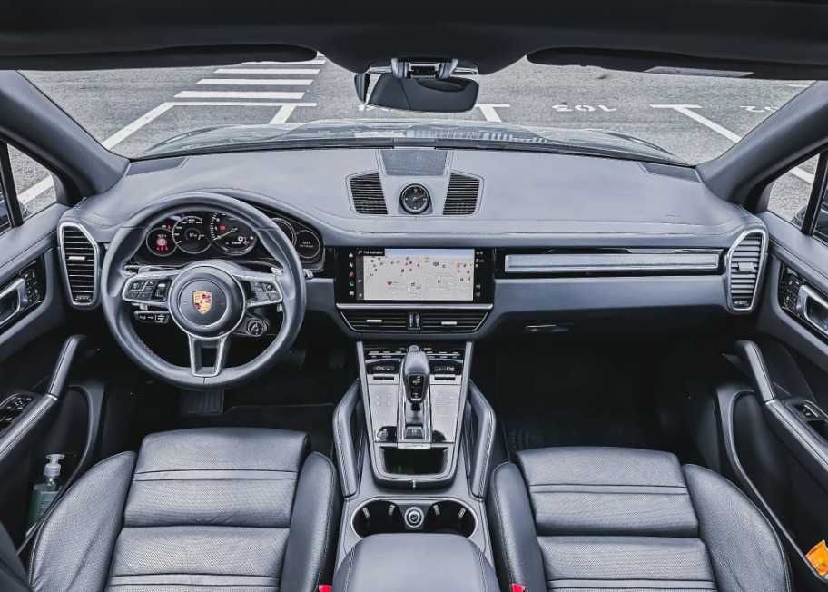 Porsche Cayenne Platinum Edition