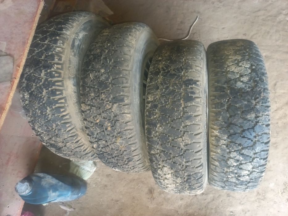 зимний шина р14.