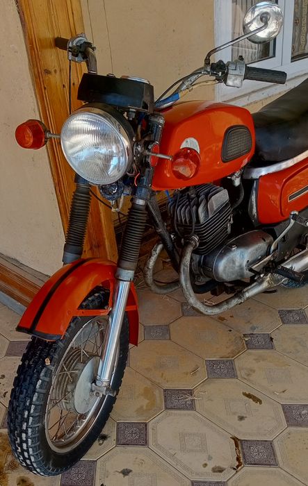 Восход сотилади айби йу́к