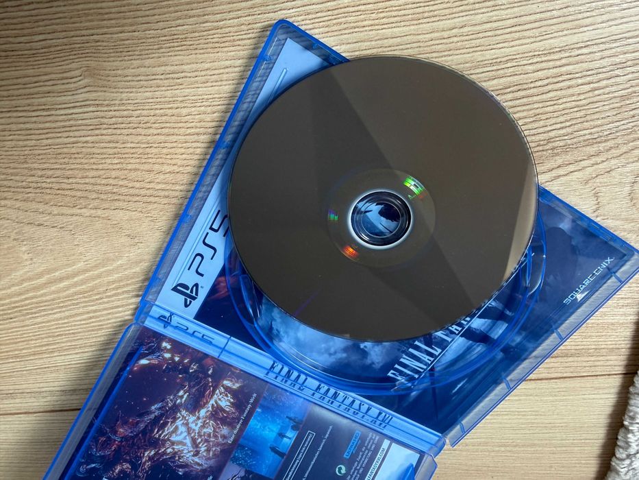 Продавам Final Fantasy 16 PS5
