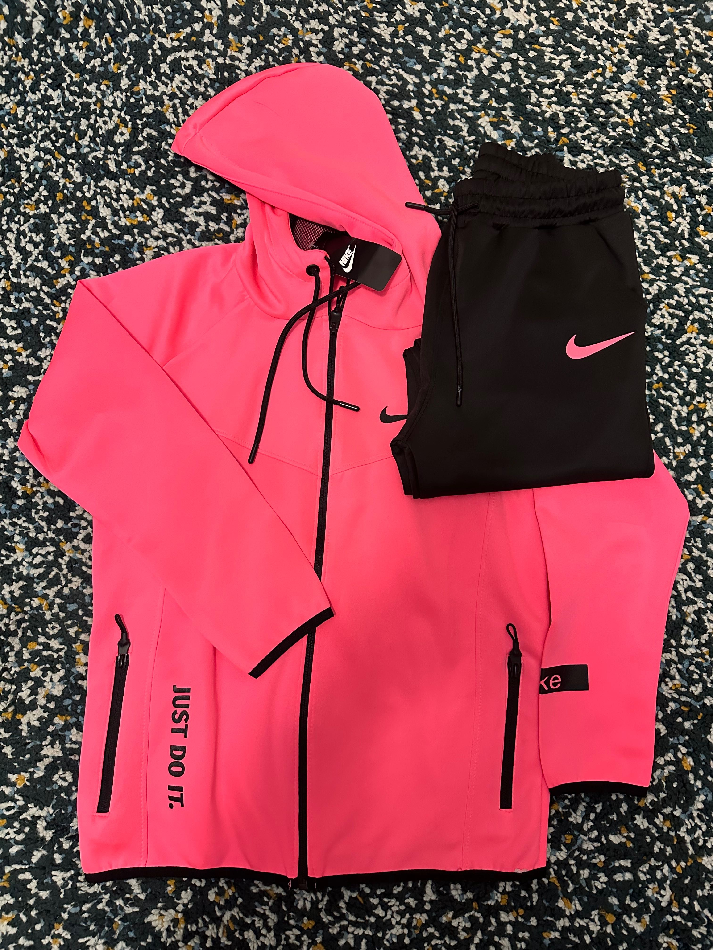 Nike academy tracksuit 16 ani