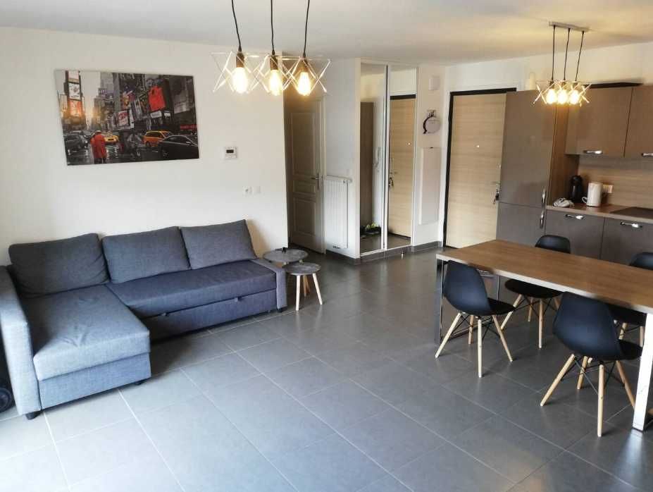 Дава се под наем Двустаен апартамент в Пловдив, Каменица 1 - 45 кв.м за 173.4 € - Снимка #3