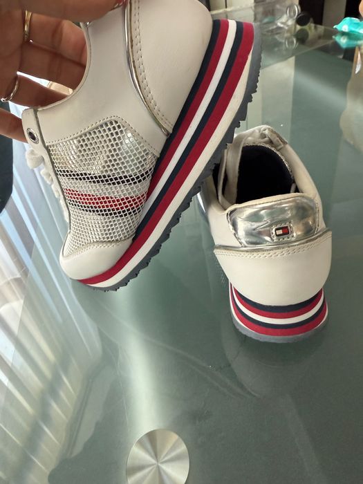 Adidași sport tommy