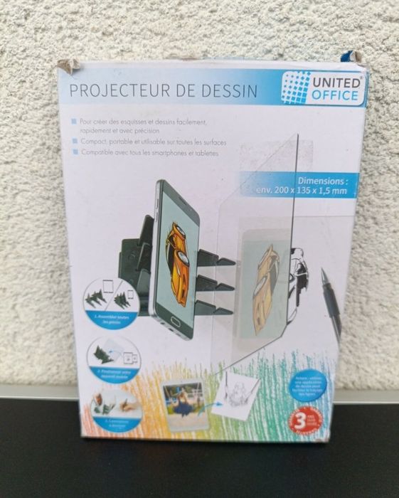 Proiector optic pentru mobil tableta, copiere desene schite copii