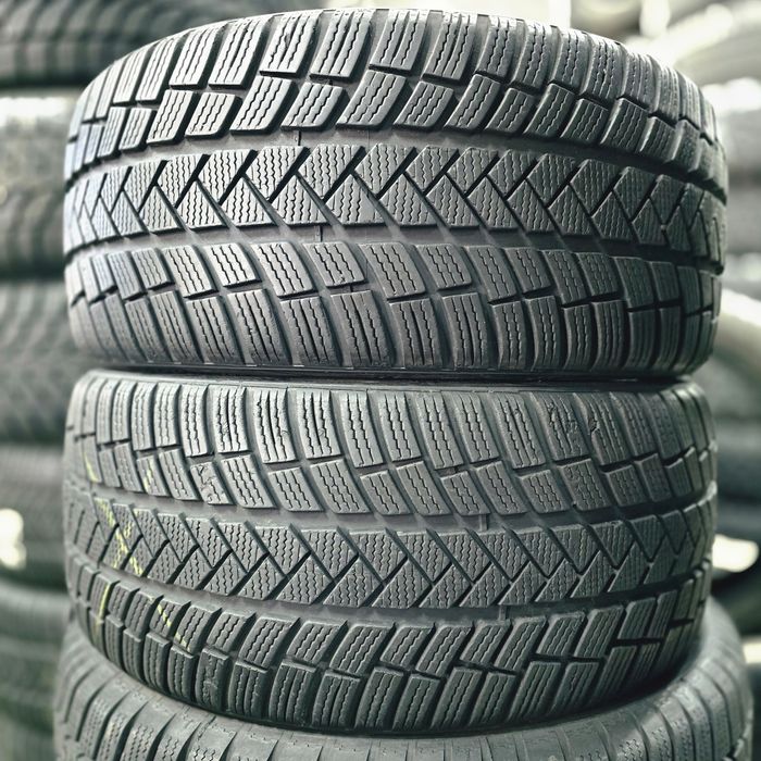 2x 225/40/18 M+S VREDESTEIN 2019 Stare excelentă