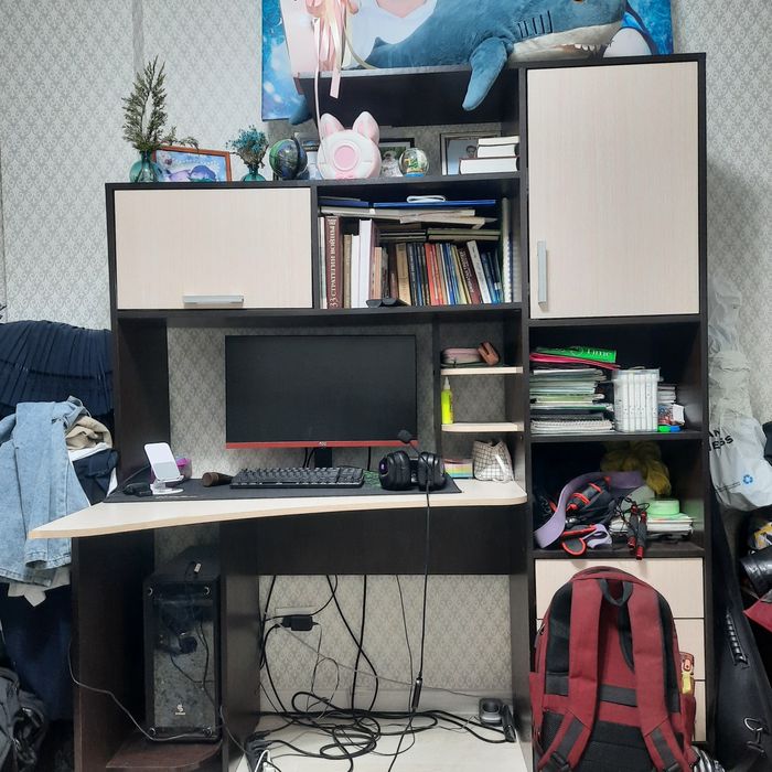 Компьютерный стол, новый