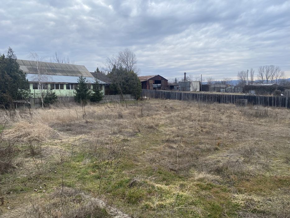 Teren de vanzare Vernesti