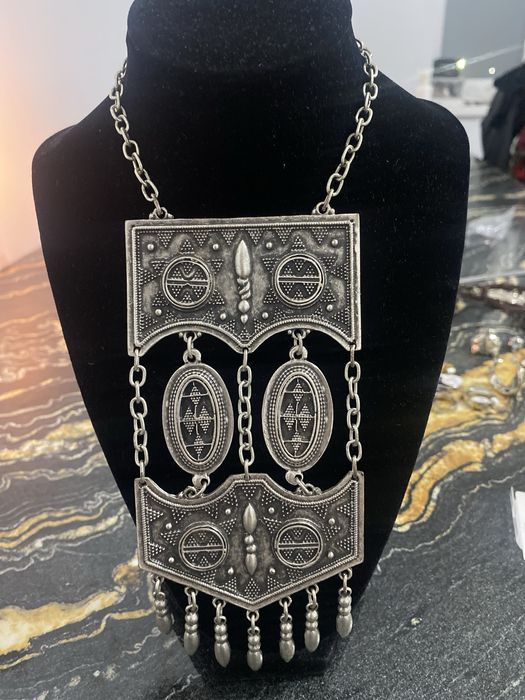 Продам украшения из титана и мед. стали. Гипоаллергенные. Не чернеют.