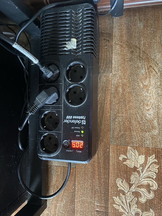 Стабилизатор напряжения для ПК