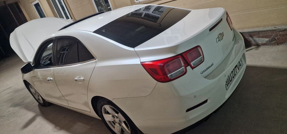 Малибу 1 2 поз.сотидади вариянтгаям гаплашамиз Бензинда
Холати идеал ю