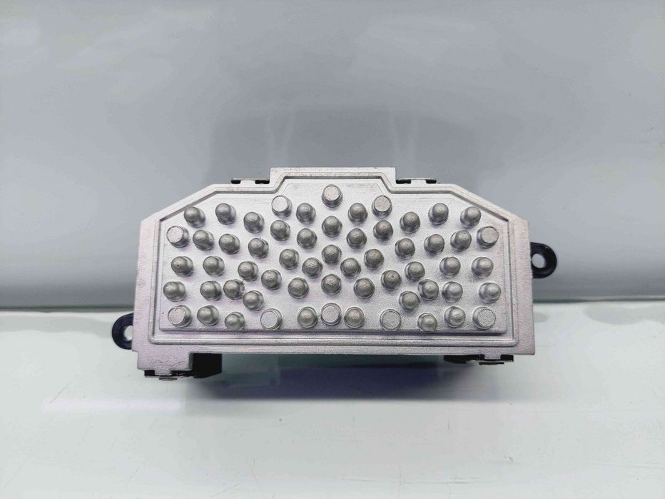 Releu Audi A8 D4 (4H2, 4H8, 4HC, 4HL) [Fabr 2009-2018] 8K0820521B