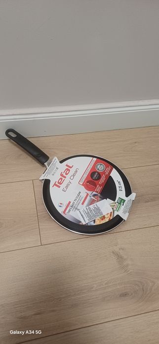 Tigaie tefal pentru clatite