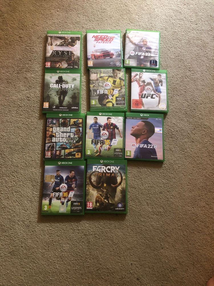 Vand / Schimb Xbox One + Controler