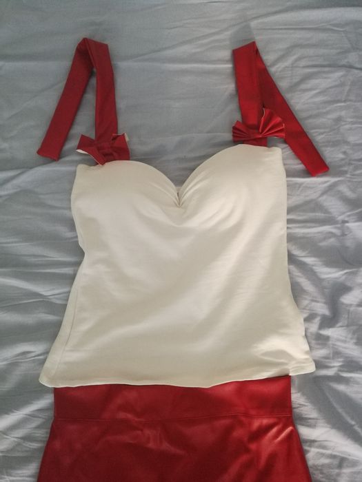 Vând sau schimb Set eleganta