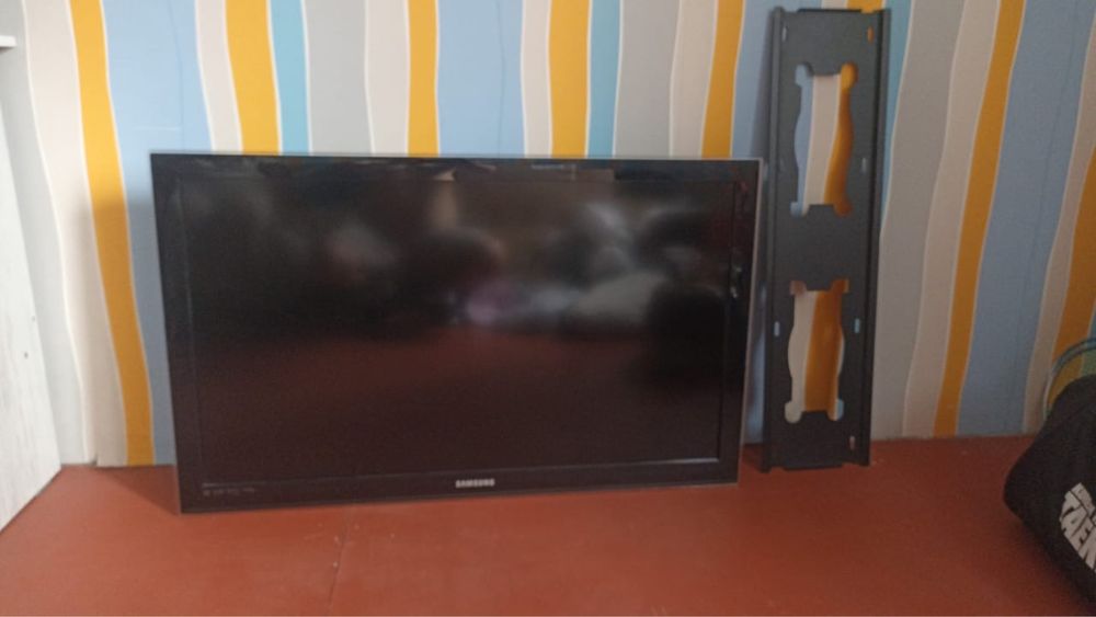 Телевизор Samsung