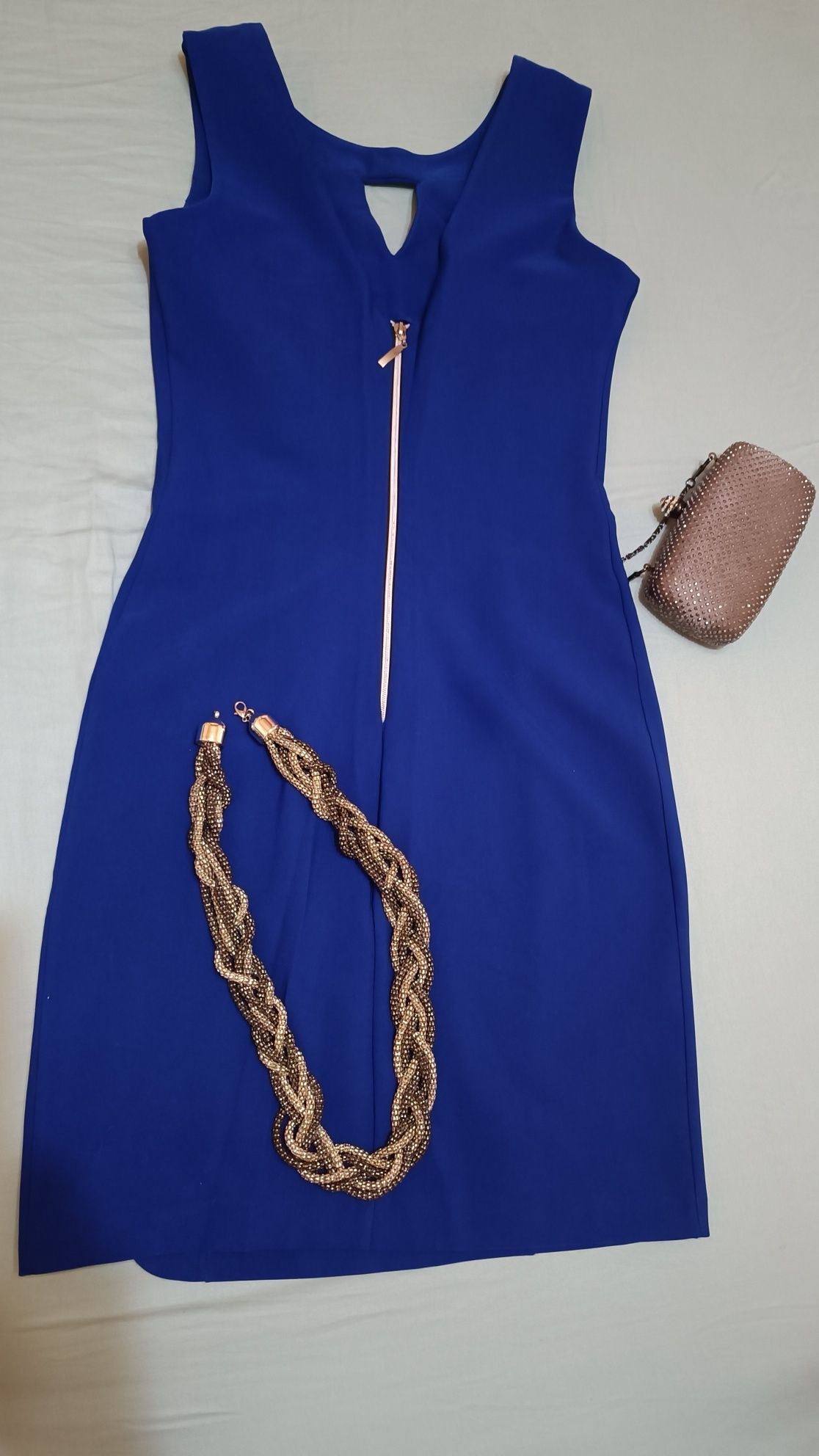 Rochie ocazie albastra +poseta+accesorii