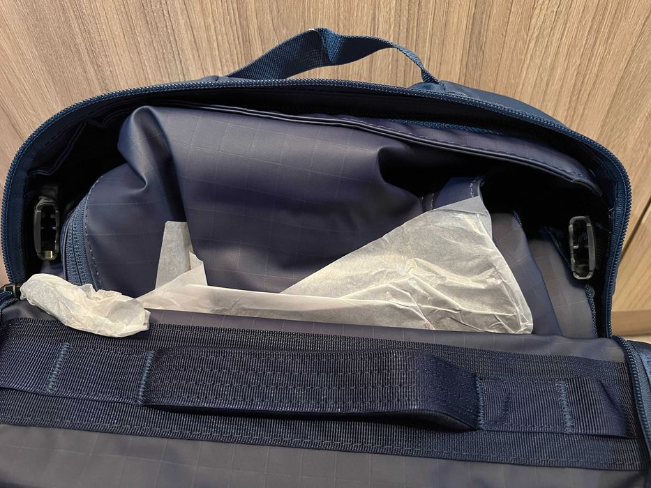 THE NORTH FACE base camp voyager 42 L туристическа чанта ЧИСТО НОВА