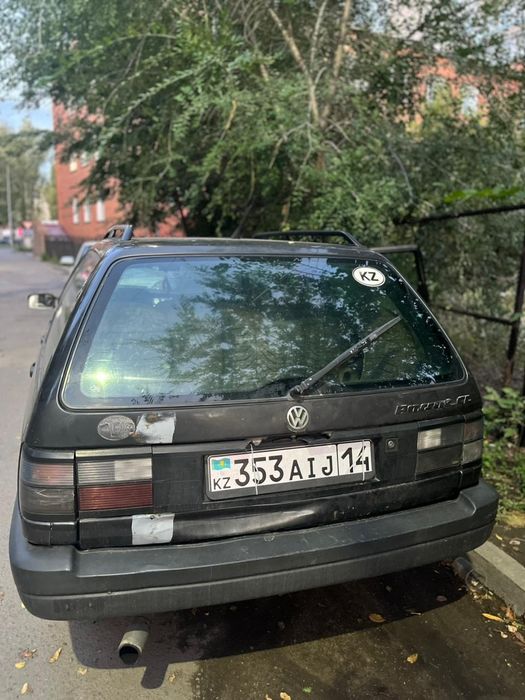 Срочно продам пассат универсал 1.8!Цена на пару дней!