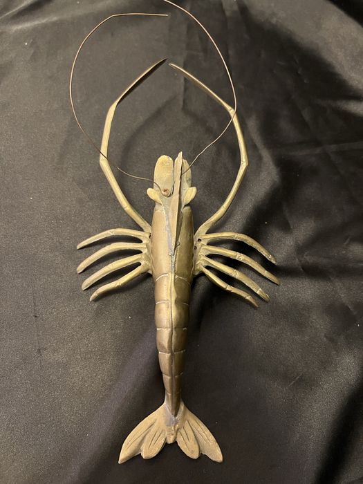 Decoratiune realizata din alama in forma de homar