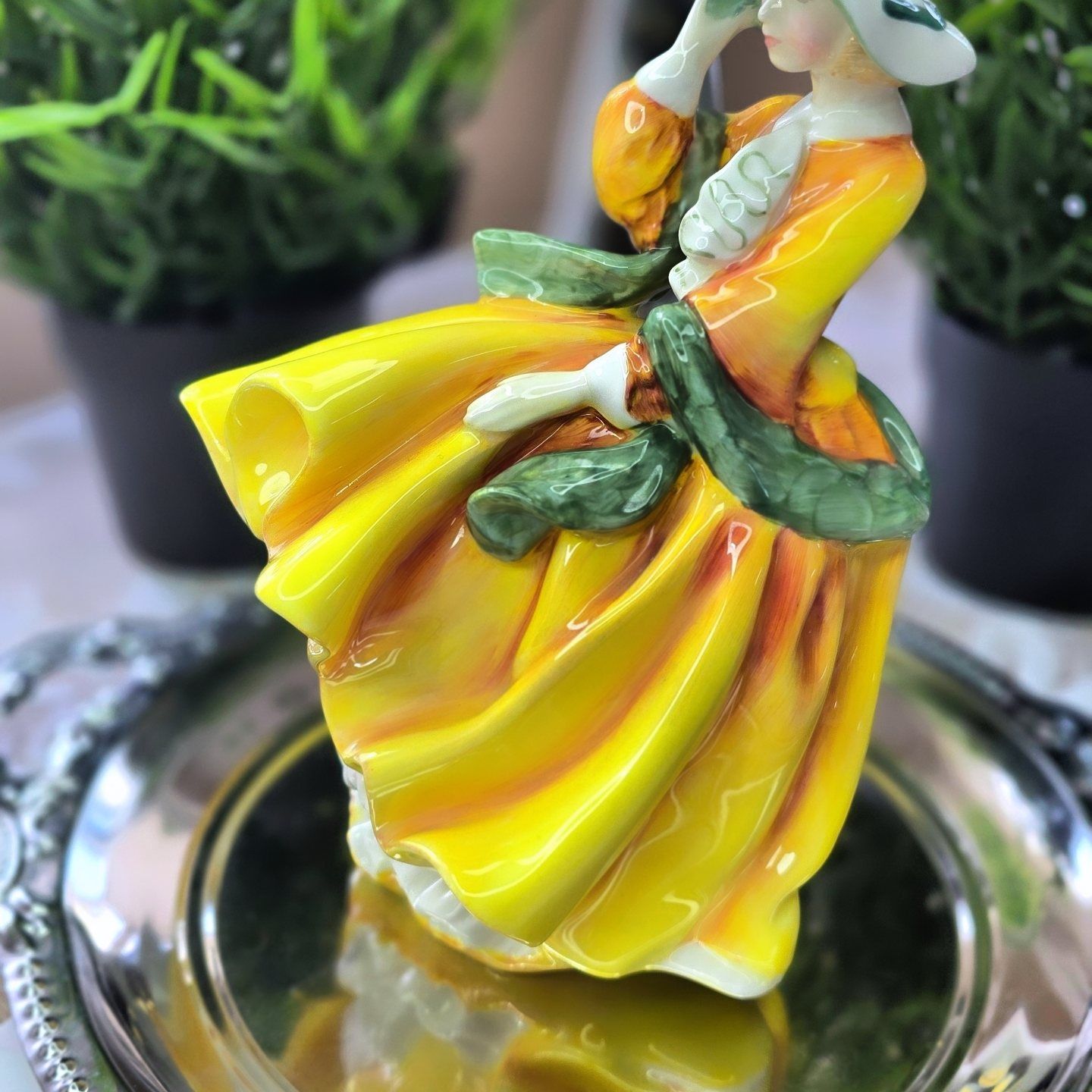 Royal Doulton-фигура