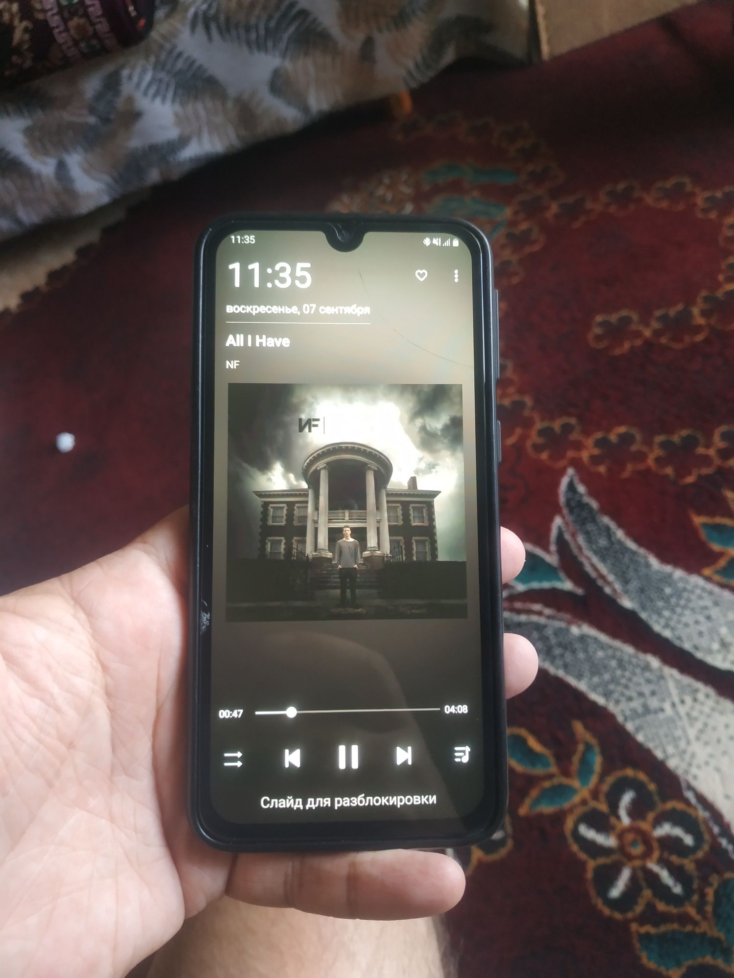 Samsung a 40 rodnoy