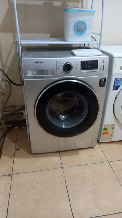 Срочно продается стиральная машина с отличном состоянии