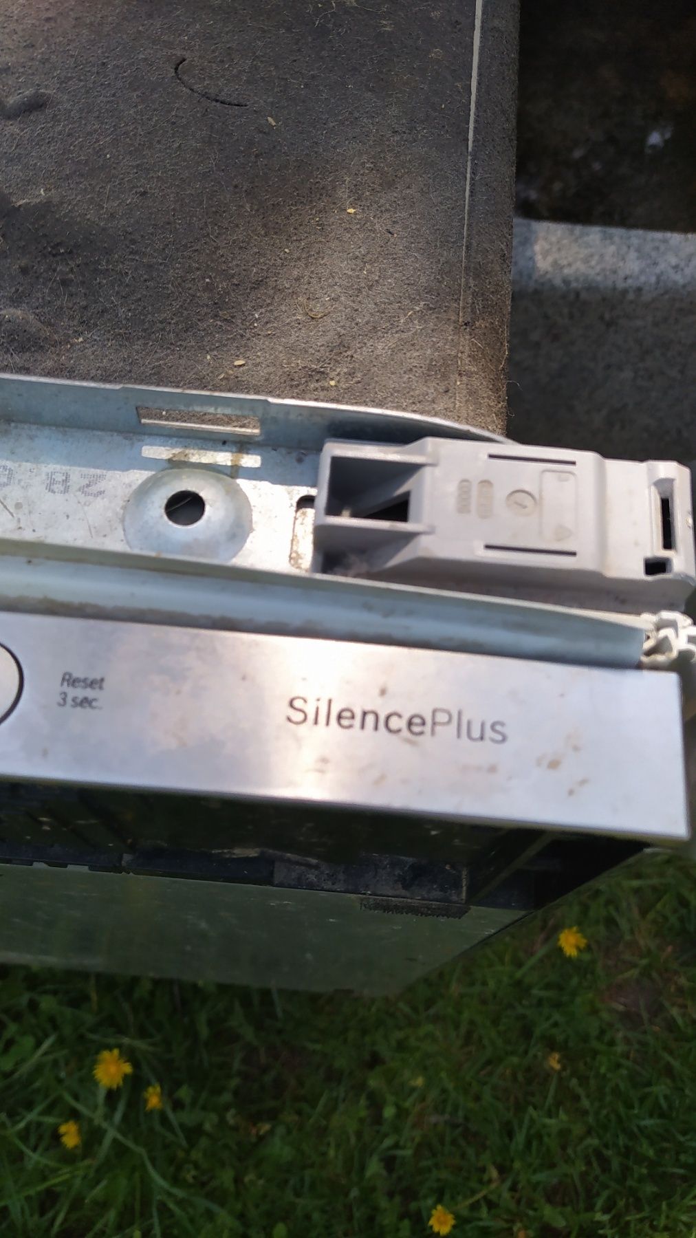 Съдомиялна машина Bosch Silence Plus