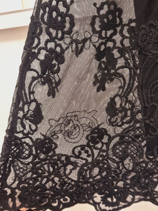 Bluza elegantă din dantelă