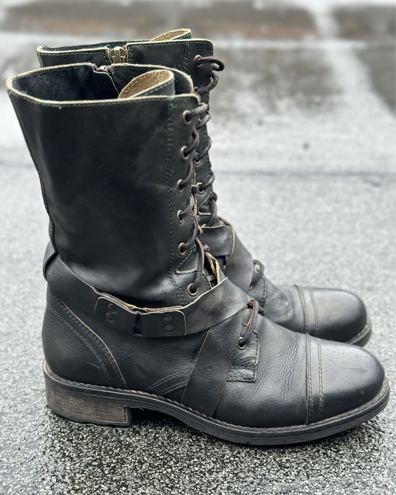 Buffalo boots 38