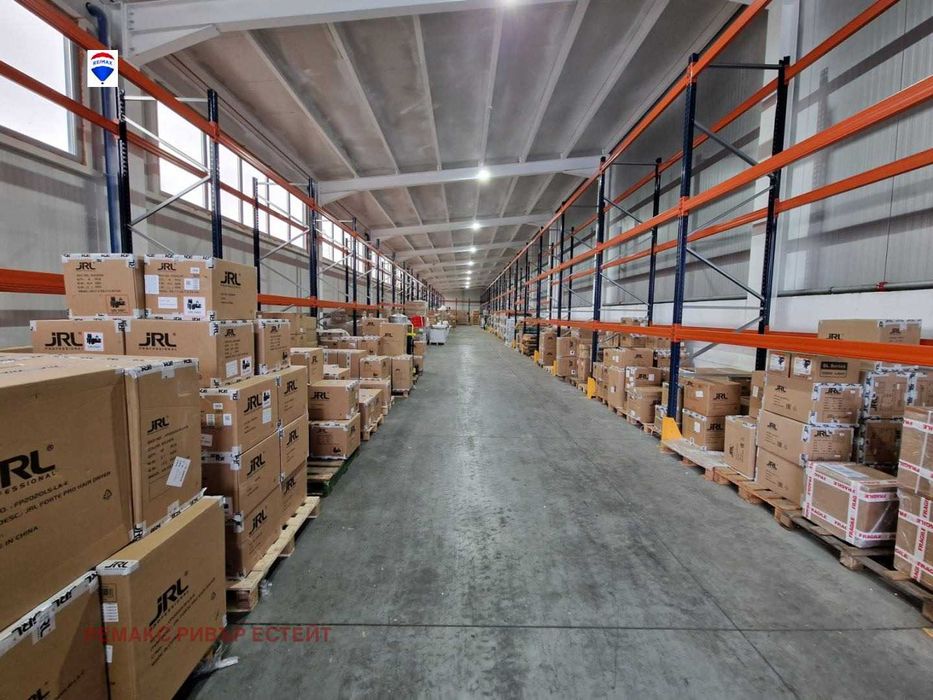 Дава се под наем Склад в Русе, Чародейка - Север - 650 кв.м за 3672 € - Снимка #5