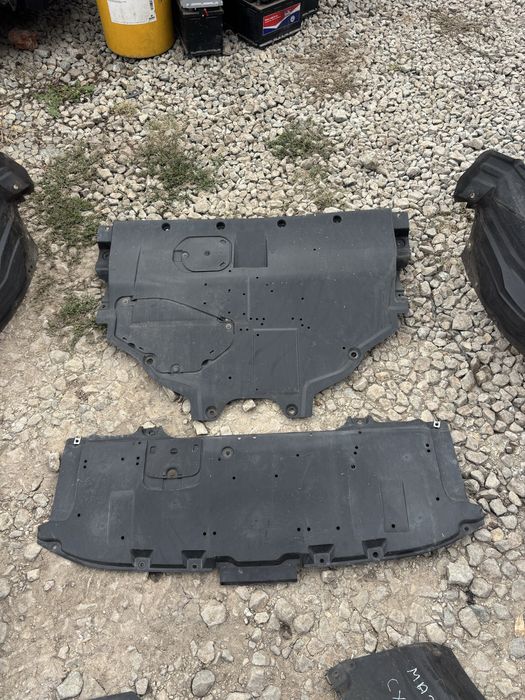 кори под купето/мотора/скаростите за mazda cx5