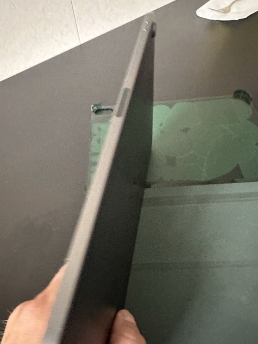 Ipad Air 5 functional pentru piese