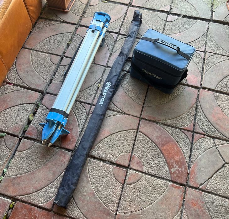 Laser rotativ Raptor 9764491 cu FR45, trepied, rigla, IP54 complet set