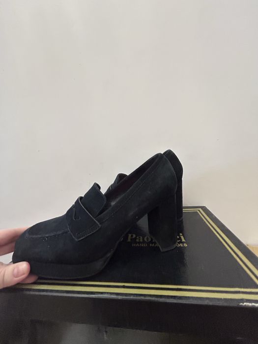 Замшевые туфли в отличном состоянии