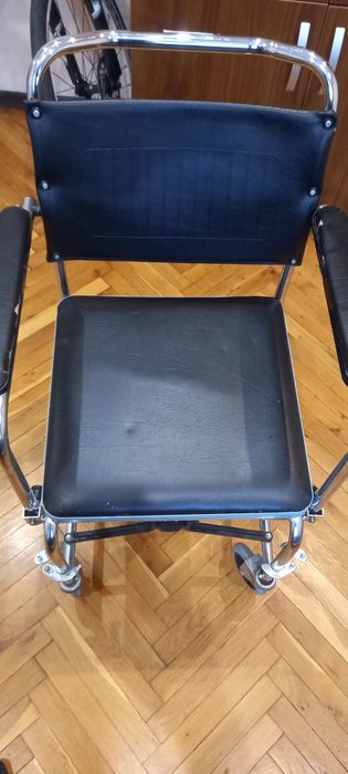 Инвалидна количка