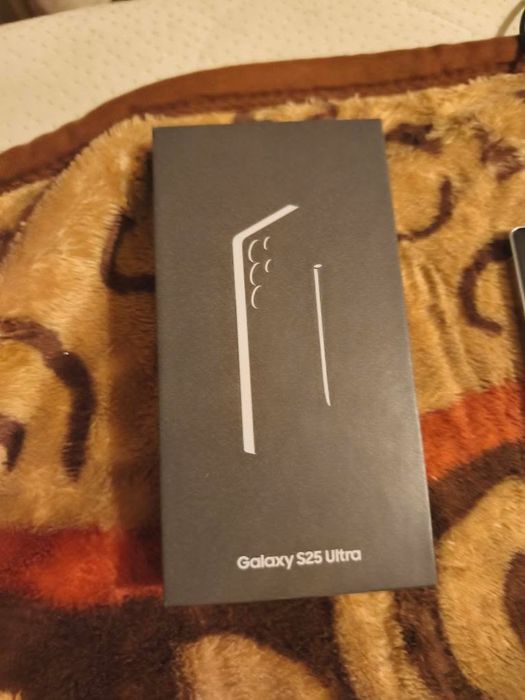 Vand Samsung S25 Ultra